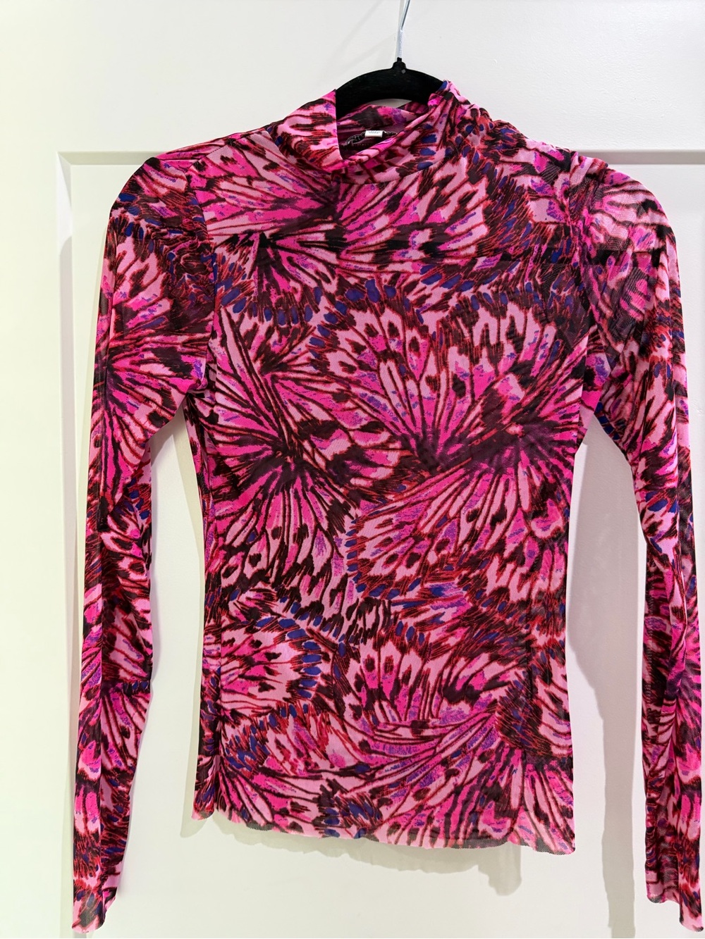 Women’s Pink Patterned Long-Sleeve Mock Neck Top